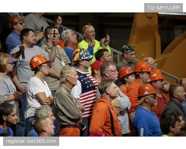 曼联客场狂,球击溃狼队,费独中两元,华体会体育,华体会体育app,华体会体育官网,华体会体育下载,华体会体育入口